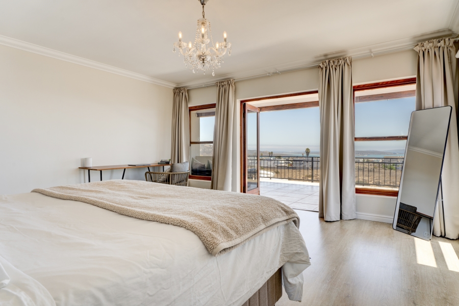 4 Bedroom Property for Sale in Myburgh Park Western Cape